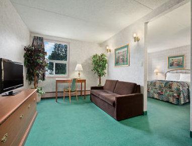 Blue Bird Hotel Melfort Εξωτερικό φωτογραφία