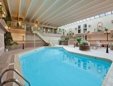Blue Bird Hotel Melfort Εξωτερικό φωτογραφία