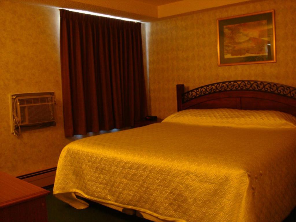 Blue Bird Hotel Melfort Δωμάτιο φωτογραφία